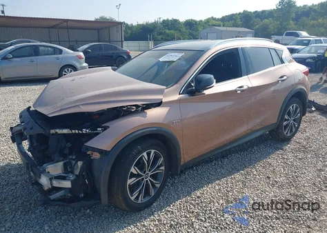 2018 Infiniti Qx30 Premium из США, поврежденный, VIN SJKCH5CR6JA042582